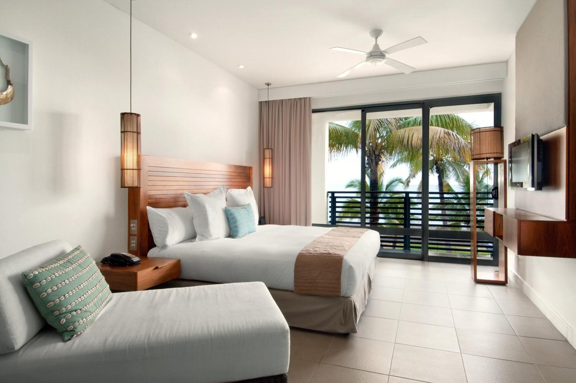 斐济海滩希尔顿度假酒店 Denarau Island 外观 照片 A room at the Hilton Moorea